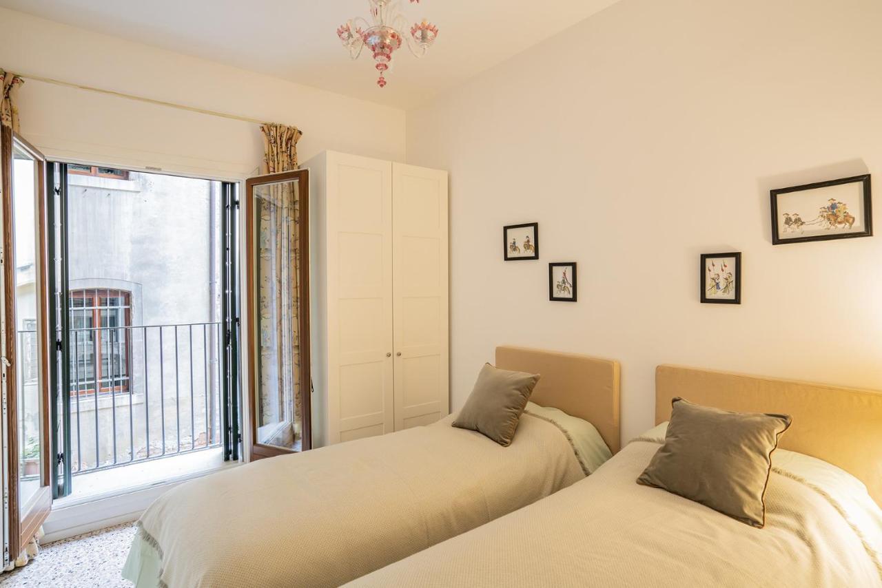 Ca' San Beneto Completely Refurbished In A Fabulously Central Area Venice Luaran gambar